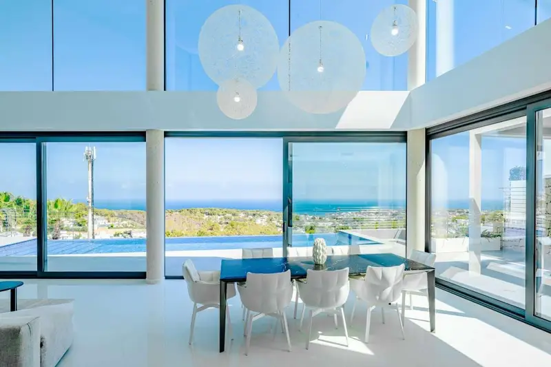 Villa de Lujo en Benissa con Vistas al Mar