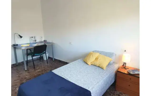 Alquiler Habitaciones Paterna 152m2 Piso Amueblado