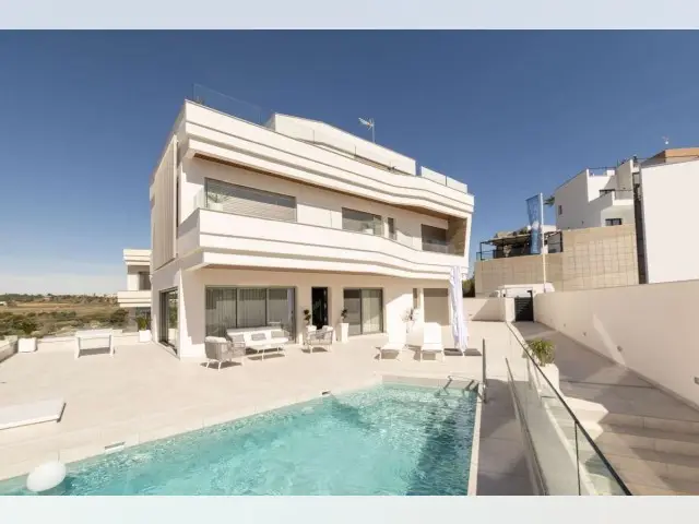 Villa de Lujo 4 Dormitorios Costa Blanca