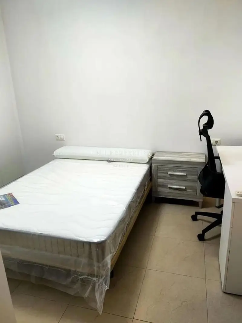 Piso en alquiler Valencia ciudad amueblado silencioso comodo