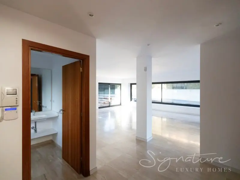 Venta Villa con garaje en Valldoreix - Ref: VSC2501009