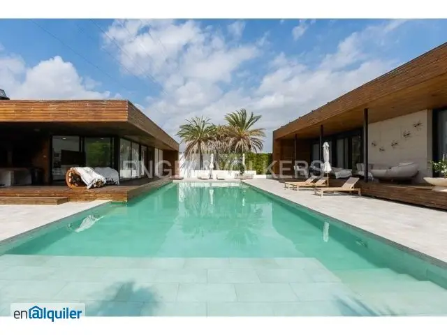 Alquiler casa trastero Poligono del aeropuerto