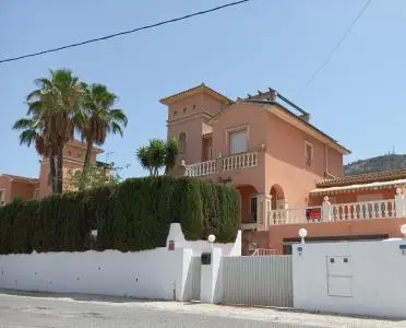 Adosada en Venta Albir 4 Dormitorios Jardin Piscina Garaje