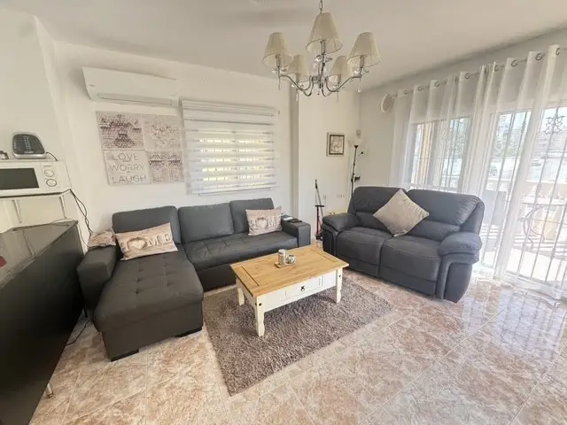 Villa en Venta 3 Dormitorios Villamartin