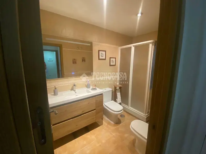 Piso en Venta Pino Montano 100m2 Reformado 3 Dorm 2 Baños