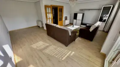 Alquiler Piso Reformado Ponferrada 3 Dormitorios Garaje y Bodega