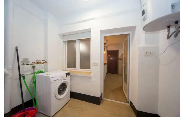 Alquiler Apartamento 4 Dormitorios Granada 3-24 Meses