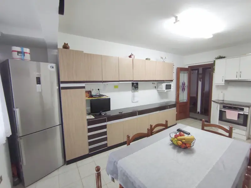 Piso en venta. Piso soleado en Mallabia con 2 habitaciones,  cocina salón y un encantador balcón para disfrutar y relajarse