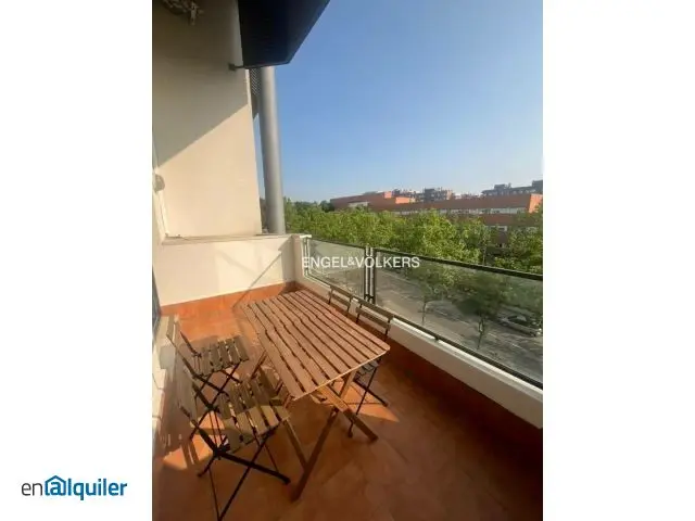 Alquiler Loft Terraza Vega Moraleja 1 Dormitorio 2 Baños Garaje