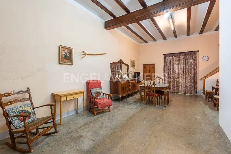 Casa en Carcaixent con dos plantas y tejado nuevo