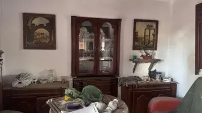Casa en Villanueva de la Concepción para reformar 210m²