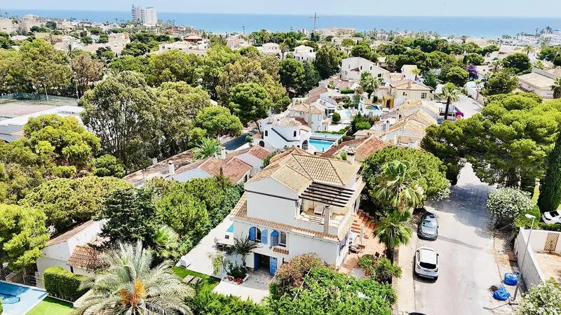 Villa de Lujo 5 Dormitorios Orihuela Costa