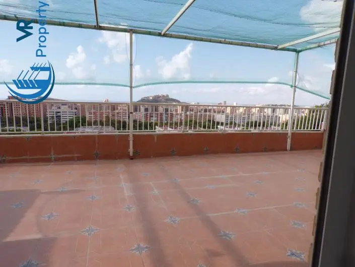Apartamento 2 Dormitorios Alicante Gran Via Terraza 40m2