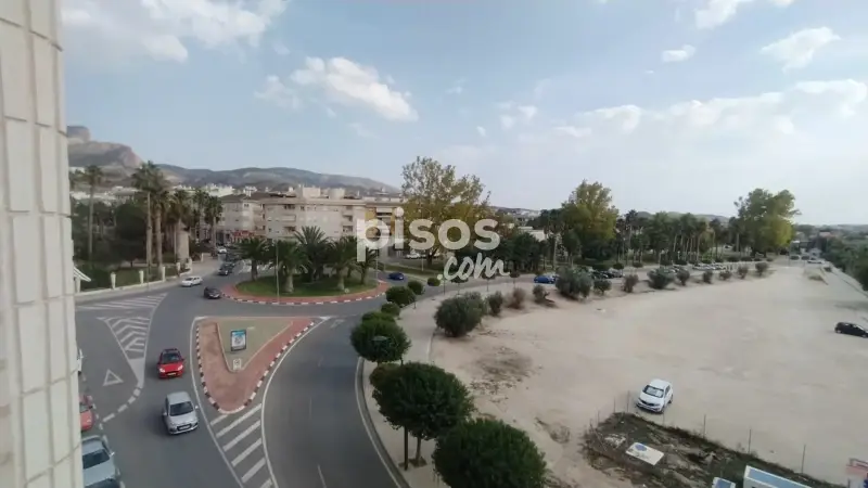 Piso en alquiler en Calle del Doctor Marañón, 15