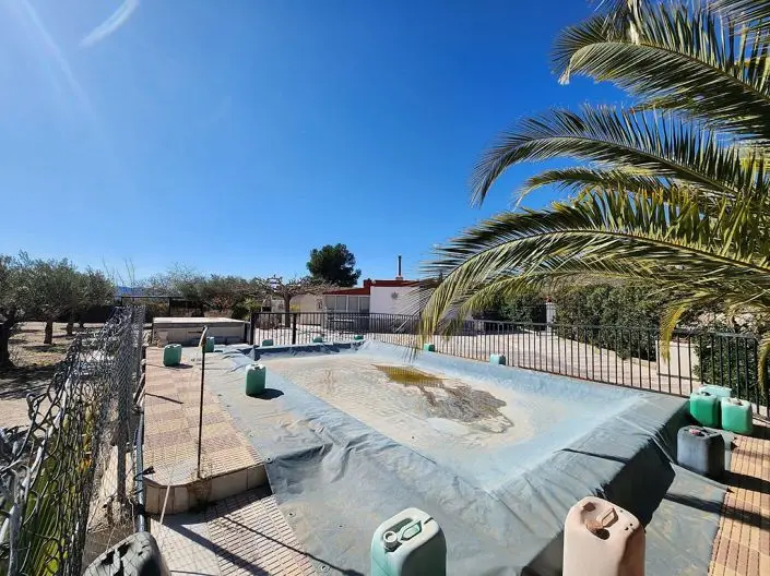 Villa de 2 Dormitorios en Venta con Vistas Impresionantes