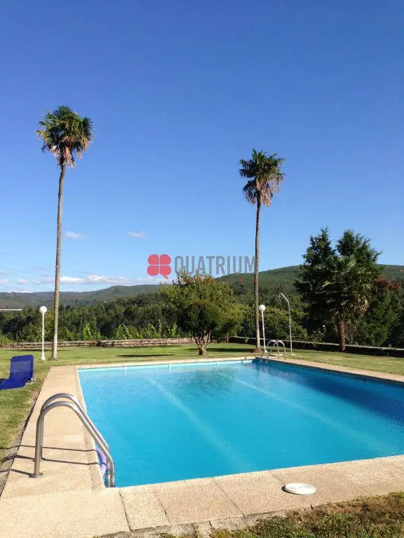 Casa historica en venta Padron 6 habitaciones 4 banos jardin piscina