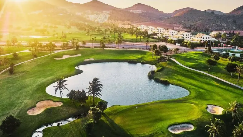 Apartamentos en Venta La Manga del Mar Menor con Vistas al Mar