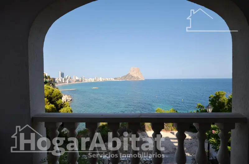 Adosado con Vistas al Mar en Calpe Piscina y Terraza