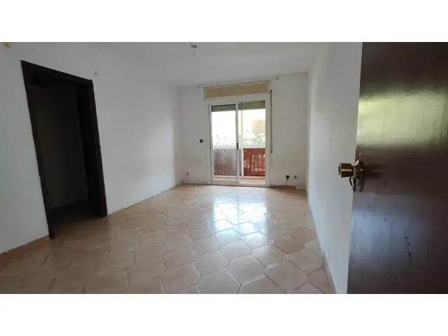 Piso 3 Habitaciones Campo Futbol Industrial Venta Especial