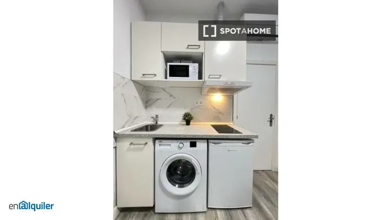 Estudio en alquiler en Arapiles, gastos incluidos
