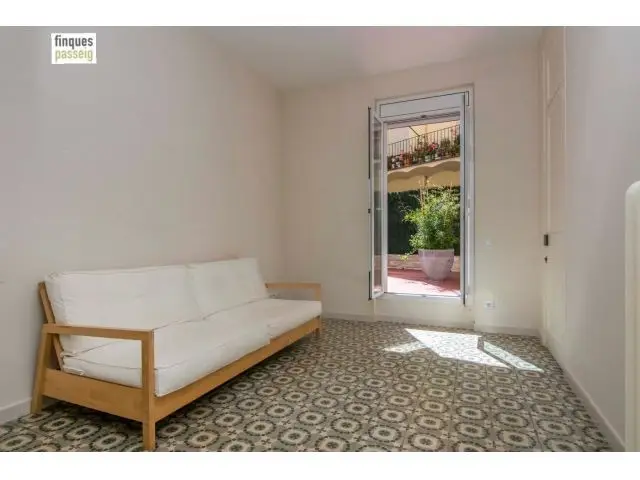 Piso Señorial Reformado Manresa Centro Terraza 104m2