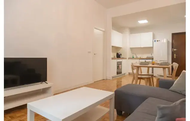 Apartamento 8 Dormitorios 135m2 Madrid Alquiler Temporada