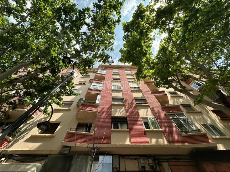 Piso en Venta Las Fuentes 2 Dormitorios Amplio Salon