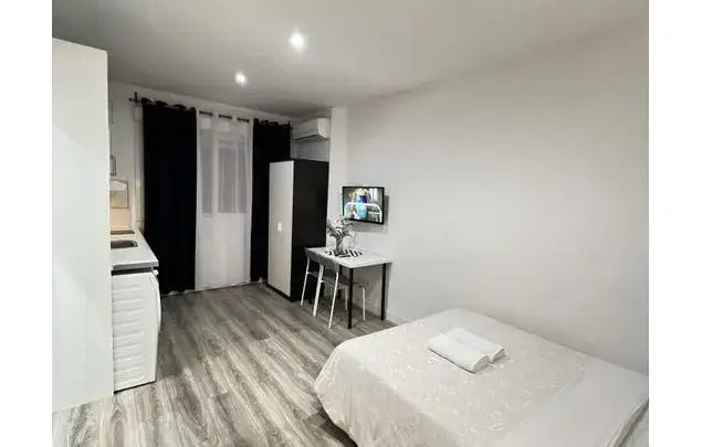 Estudio Moderno Amueblado en Moncloa Madrid