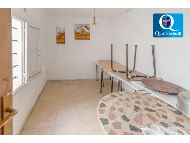 Chalet en Venta Villajoyosa Amplia Parcela Jardin Piscina