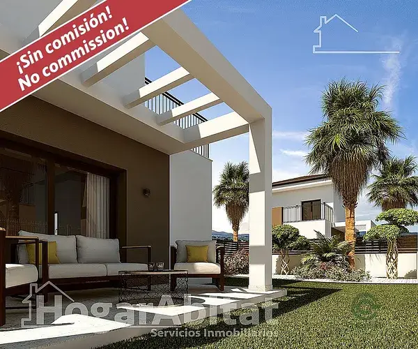 Chalets en La Marina con Piscina y Garaje Cerca de la Playa