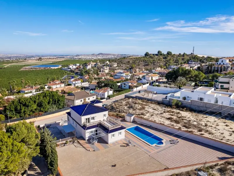 Casa Villa 4 Dormitorios Almoradi Piscina Privada