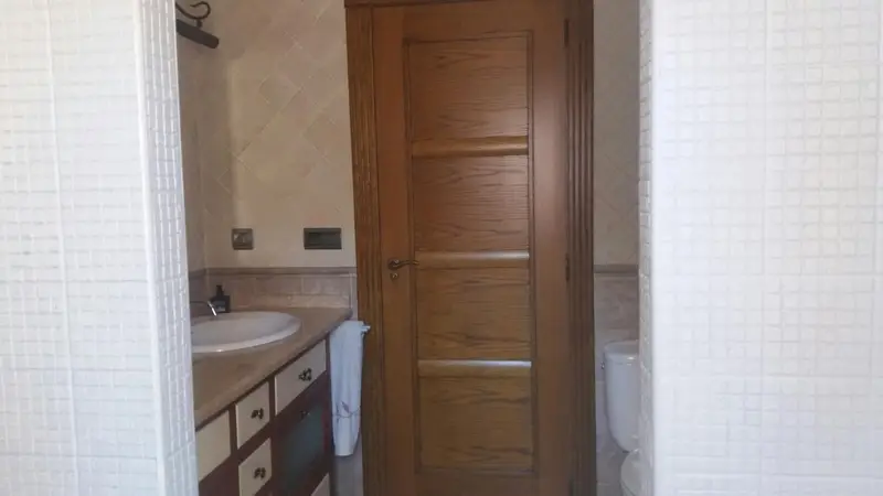Bungalow Centrico en Monóvar 4 Dormitorios 3 Baños Terraza
