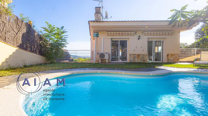 Venta Chalet con Terraza en Calella Centro Cerca de Barcelona