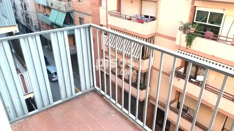 Piso en venta en Carrer de Girona, cerca de Passeig de l' Estació