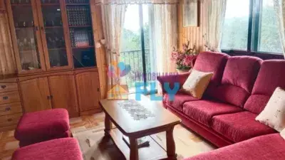 Casa en Venta Redondela 4 Habitaciones Piscina Cerca Vigo
