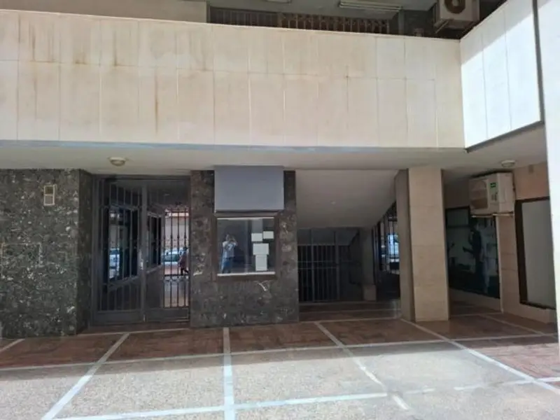 Piso en Venta en Almeria 149m2 4 Dormitorios 2 Baños