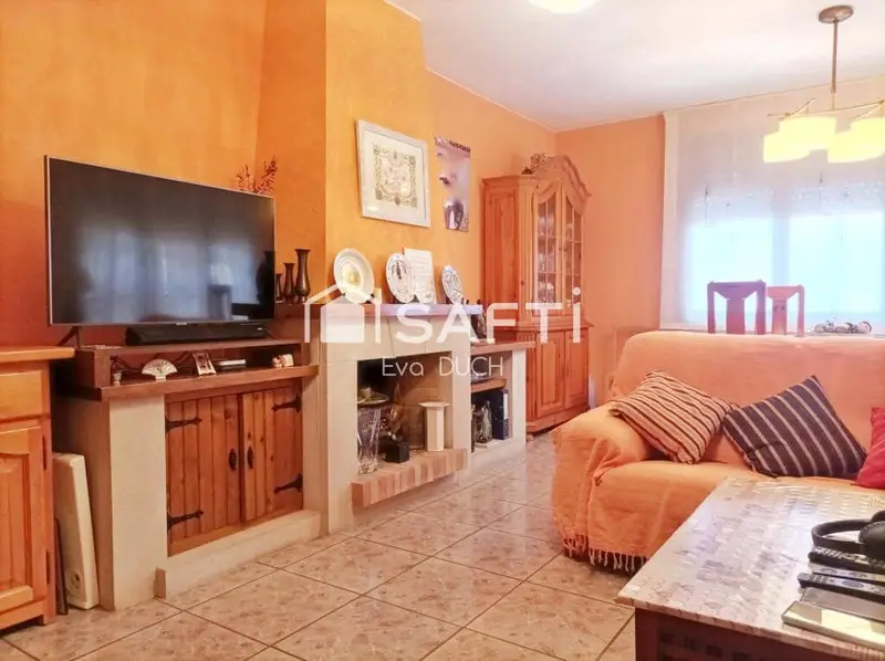 Chalet en Vidreres Girona con Piscina y Jardin