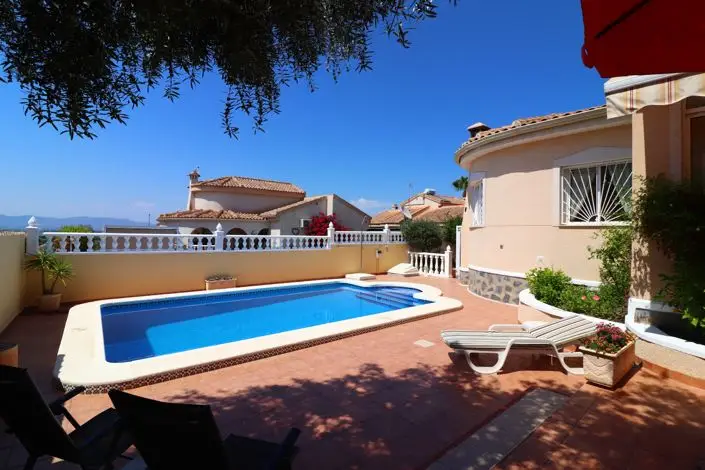 Villa de 3 Dormitorios en Venta en Benimar II