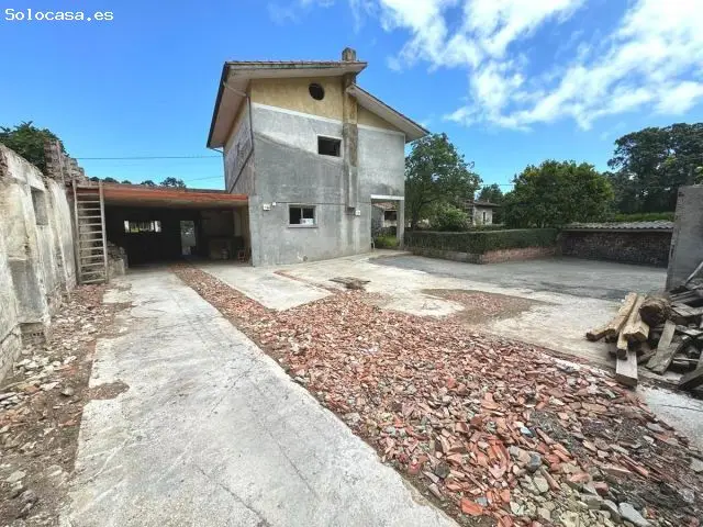 Chalet y Parcela en Venta en Lled	ías, Asturias