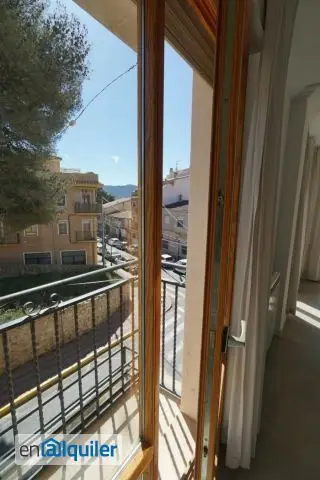 Piso 150m² en Ibi con Garaje y Trastero Ideal para Familias
