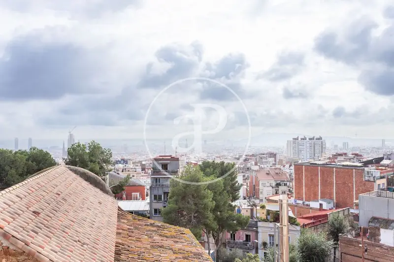 Casa de Lujo con 7 Habitaciones en Horta Guinardo