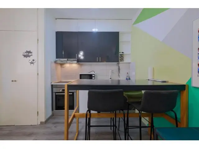 Estudio Luminoso Equipado Sarria