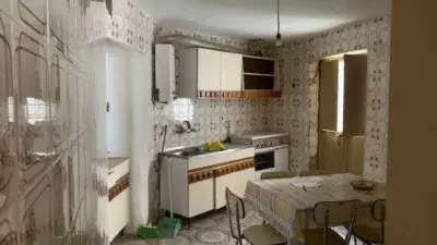Casa en Venta en Benaocaz para Rehabilitar