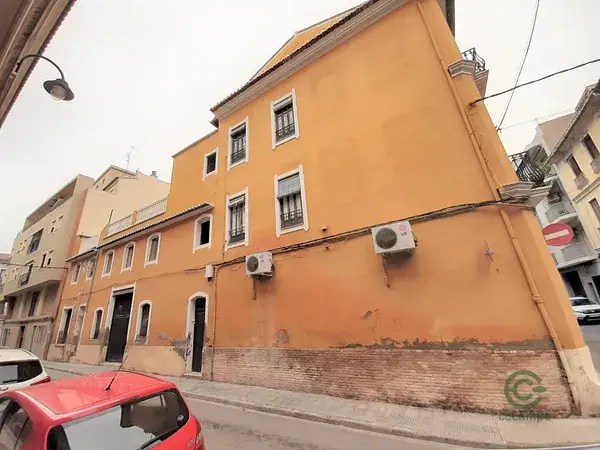 Edificio en Alzira para complejo residencial