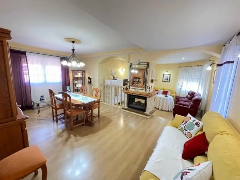 venta Chalet en Almería, Almería Provincia (25049560983.100500)- Globaliza