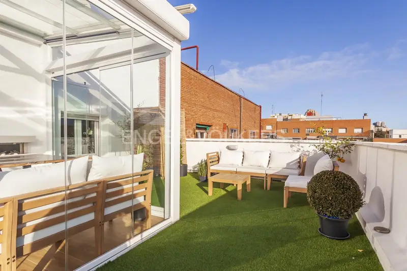 Atico en venta en Pacifico Madrid cerca del Retiro