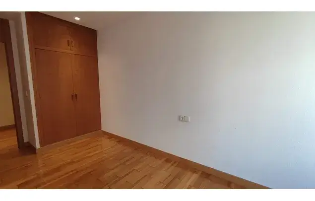 Alquiler Piso 5 Dormitorios 164m2 Elche Centro