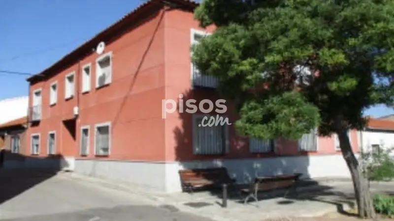 Piso en Venta en Cebolla Toledo Calle Jose Antonio