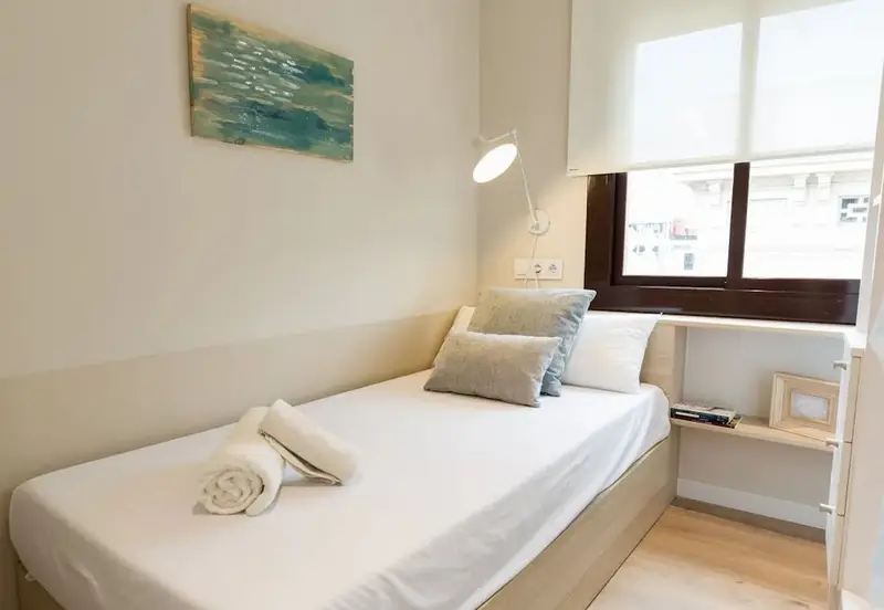 Apartamento en alquiler Barcelona 2 dormitorios 1 ba\]no