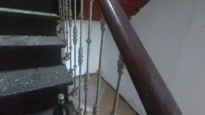 Casa en venta en A Estrada con bajo comercial para reformar